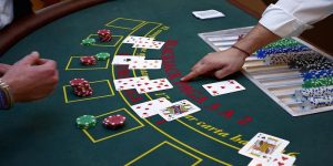 Tim-hieu-luat-choi-bai-blackjack-hello88-don-gian-nhat
